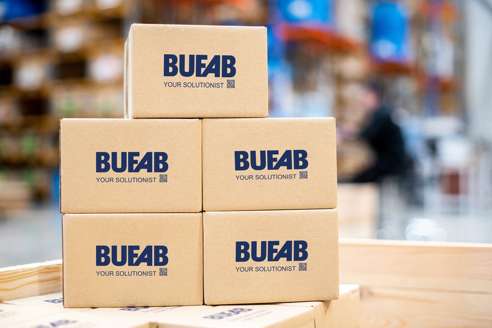Boxes with new logos 1