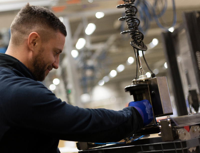 Bufab-man-working-in-production